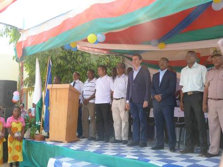 14801009_1450076555010010_1812975724_n