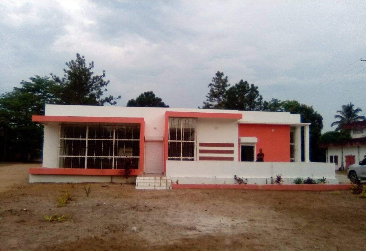 VATOMANDRY: FANAMBOARANA NY TRANOBEN&rsquo;NY TANORA.