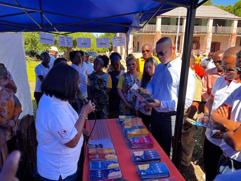 TETIKASA MIVOATSE : DISTRIKAN&rsquo;I MAHABO , FARITRA MENABE