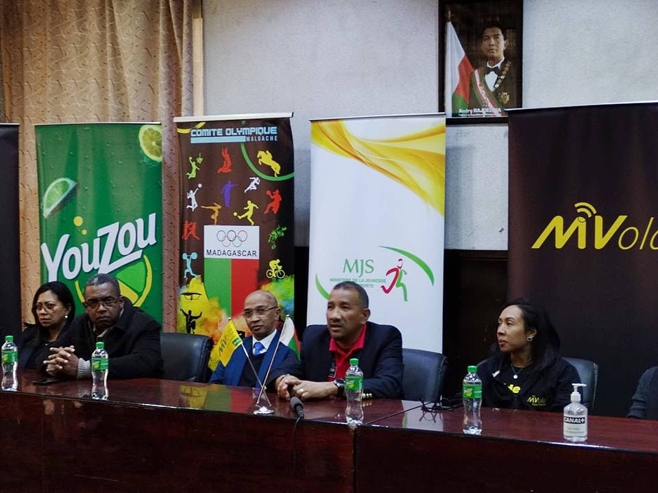 AFROBASKET : VALAN-DRESAKA NIARAHANA TAMIN&rsquo;NY MPANAO GAZETY.