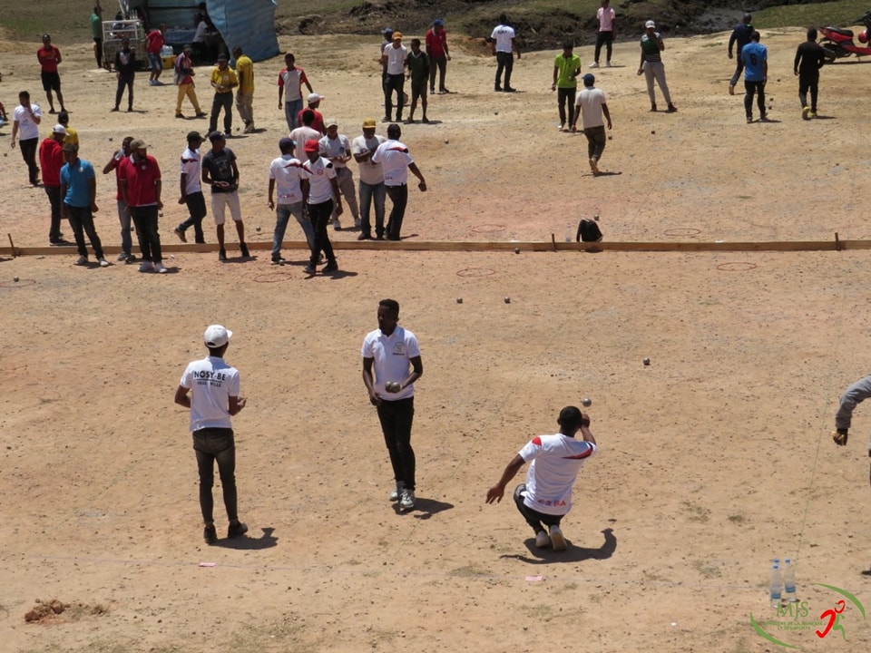 TARANJA TSIPY KANETIBE: FIADIANA NY HO TOMPONDAKAN&rsquo;I MADAGASIKARA.