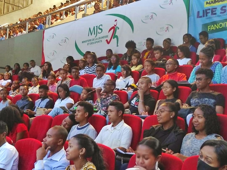 FIOFANANA LIFESKILLS FANOITRA