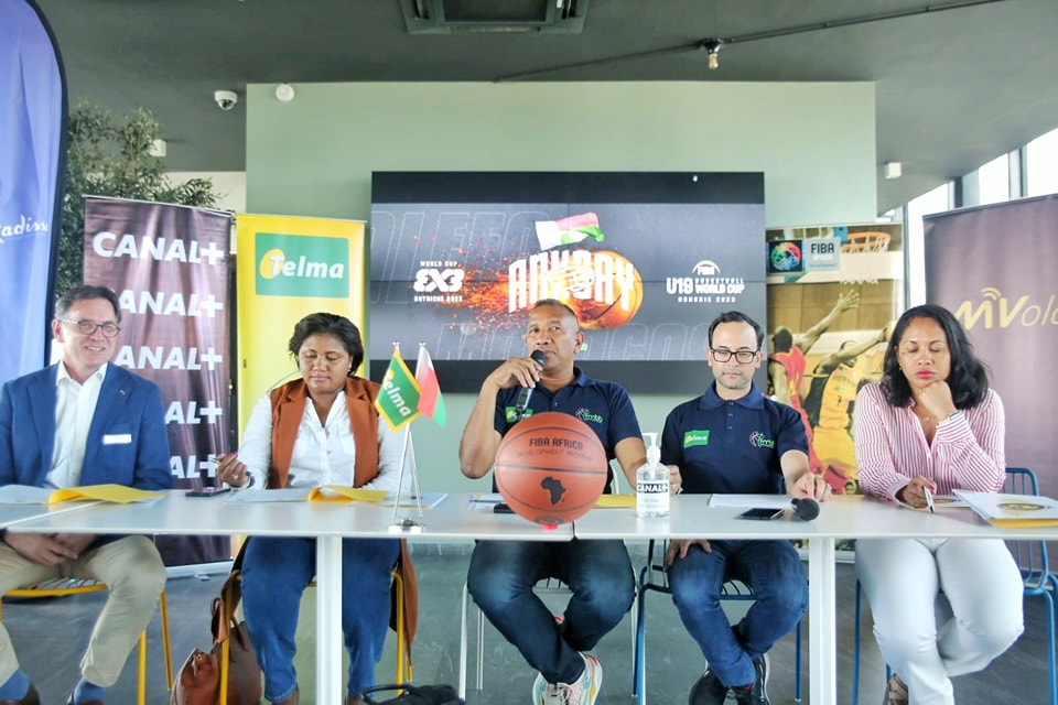 BASKETBALL: VALANDRESAKA HO AN&rsquo;NY MPANAO GAZETY.