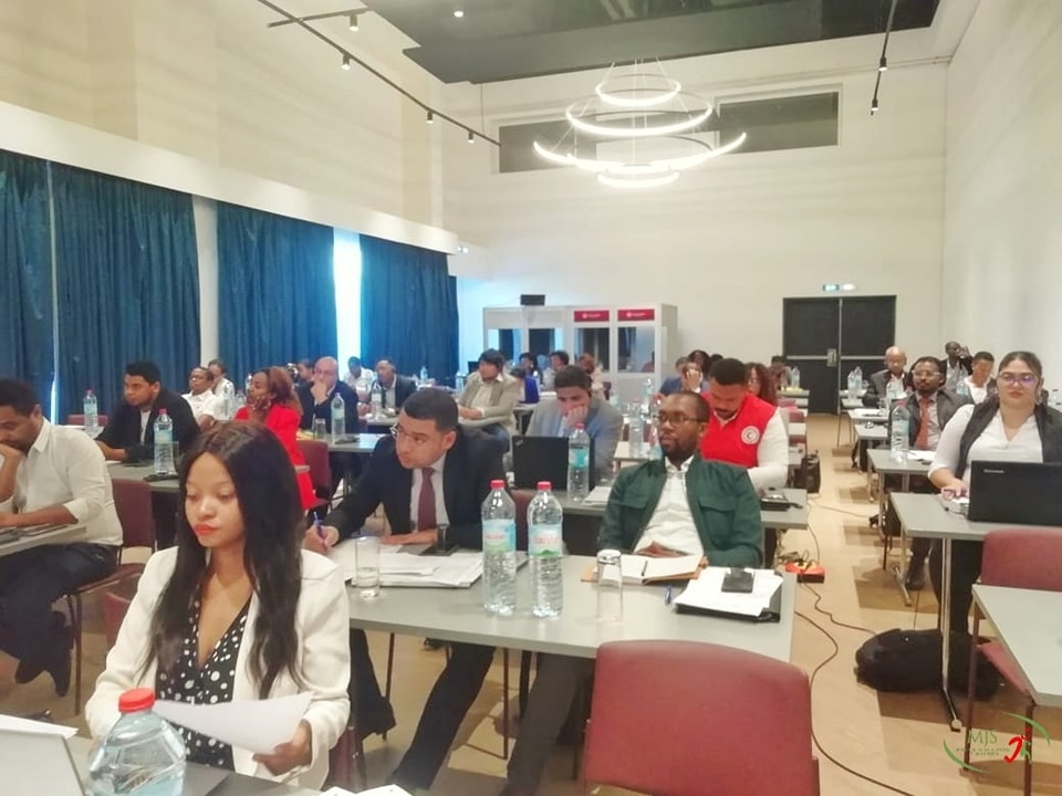 ANDRO FAHAROA AN&rsquo;NY FORUM HUMANITAIRE DE LA JEUNESSE AFRICAINE