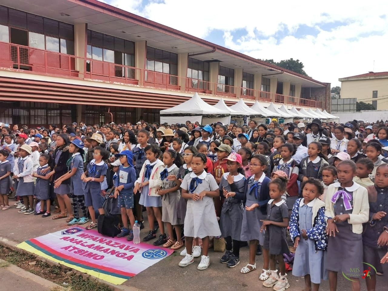 HERINANDRON&rsquo;NY MPANAZAVA « MPANAZAVA DAY »