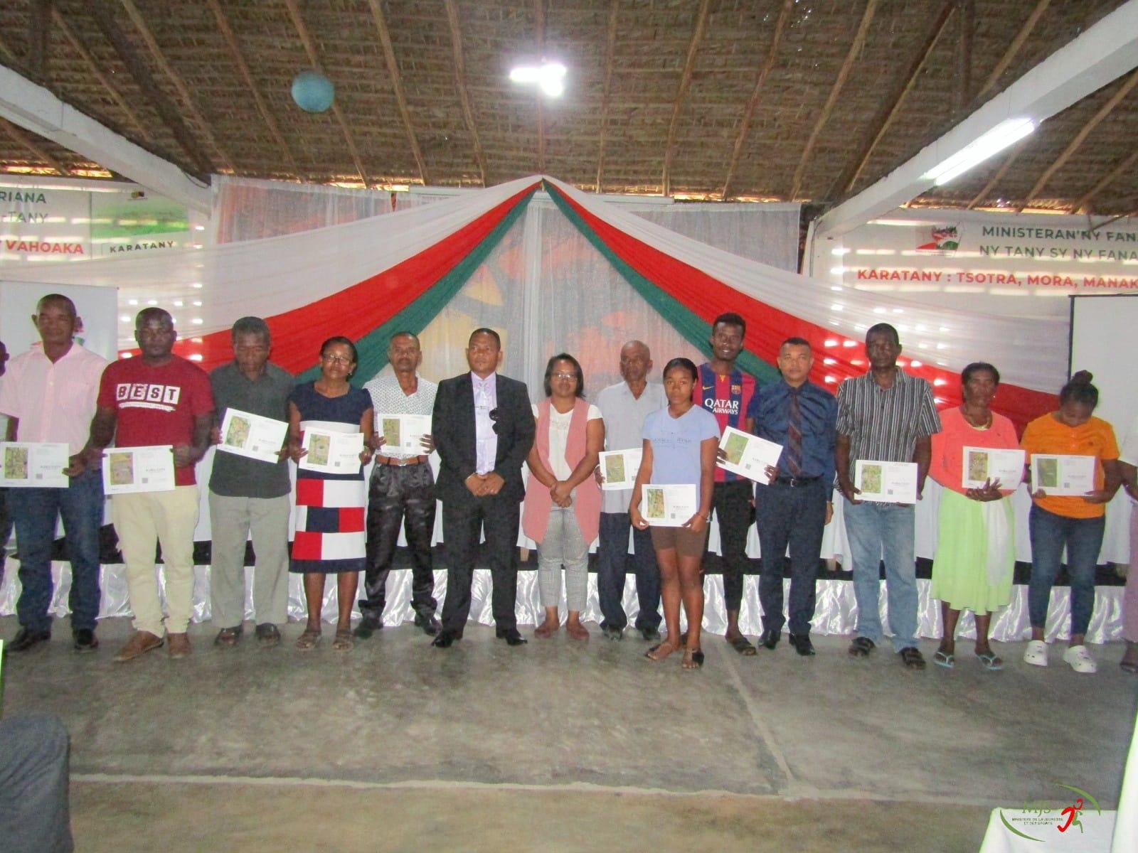 FARITRA MENABE: HERINANDRON&rsquo;NY KARATANY HO AN&rsquo;NY MALAGASY