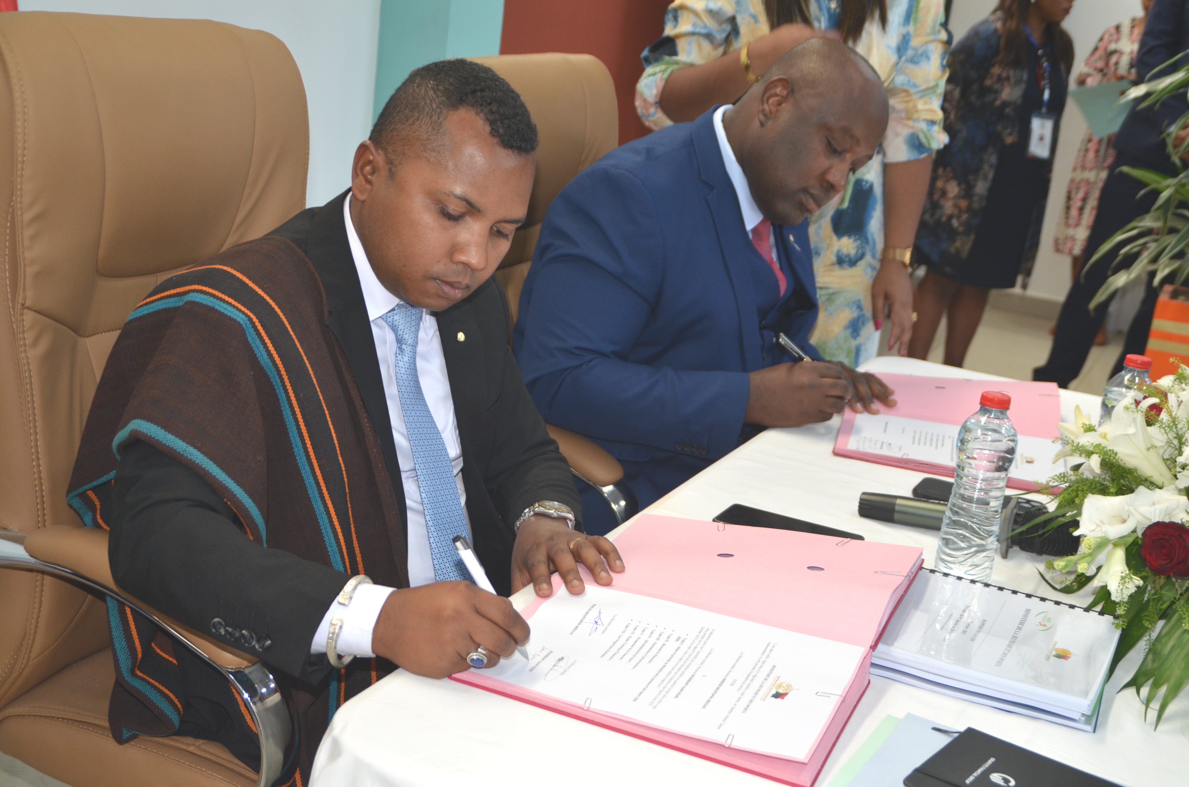 Passation de service au sein du Ministère de la Jeunesse et des Sports